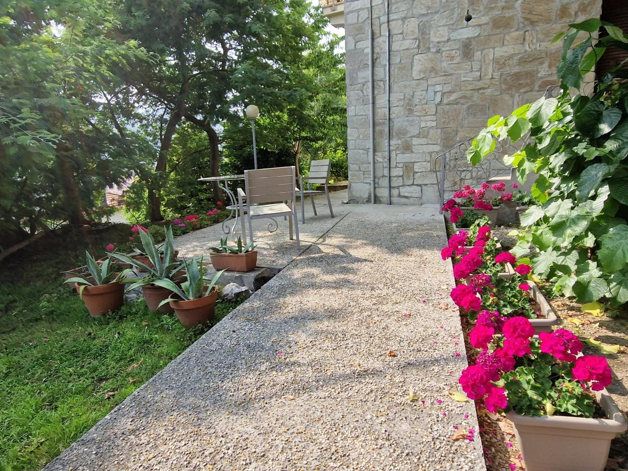 Garden & View Apartment La Spezia Bagian luar foto